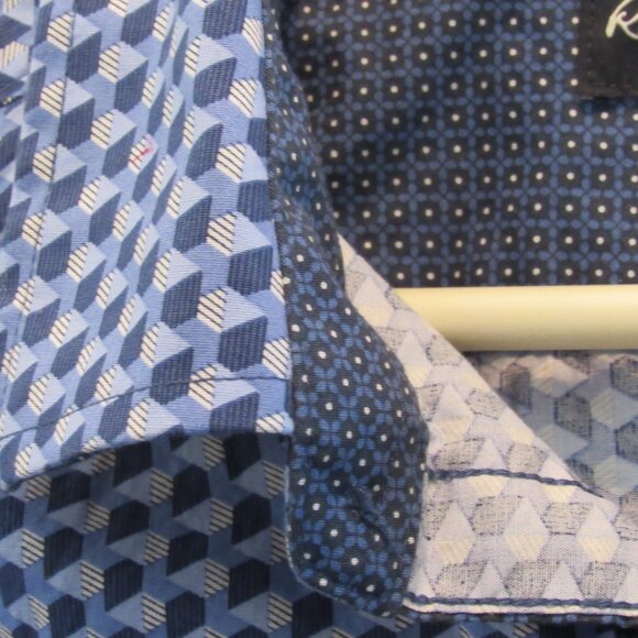 Robert Graham Cotton Blend Blue White Long Sleeve Shirt Geometry Pattern Mens L - Picture 6 of 10